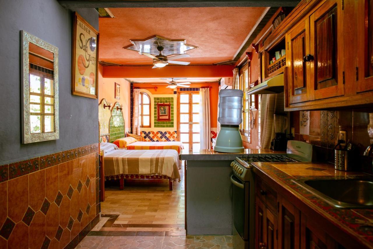 Хостел Tabachin Del Puerto Brisas de Zicatela Экстерьер фото